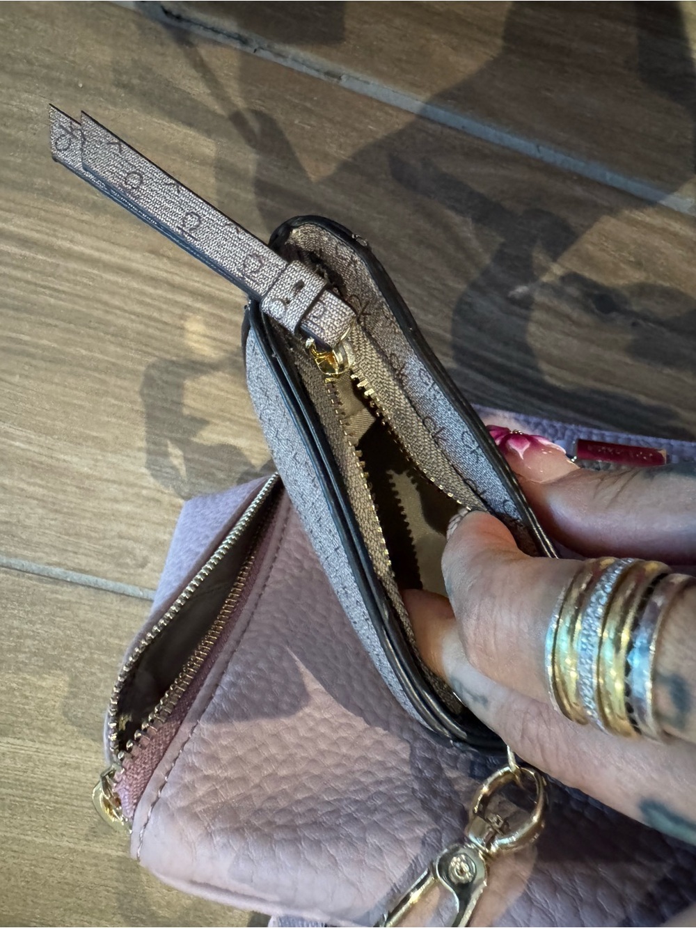 Calvin Klein Zulle Mauve Pebbled Leather Backpack with coin/airpods purse - Picture 12 of 16